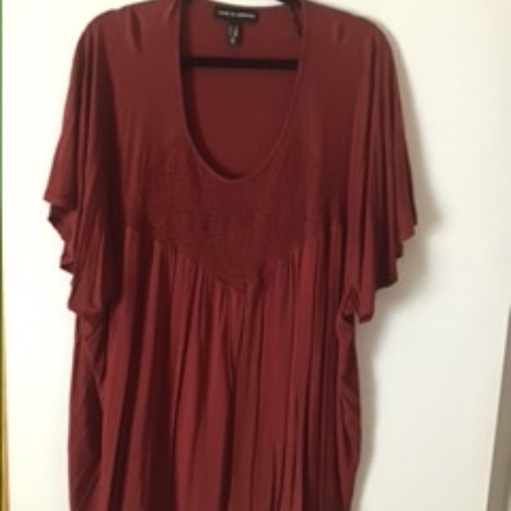 Women’s plus size top